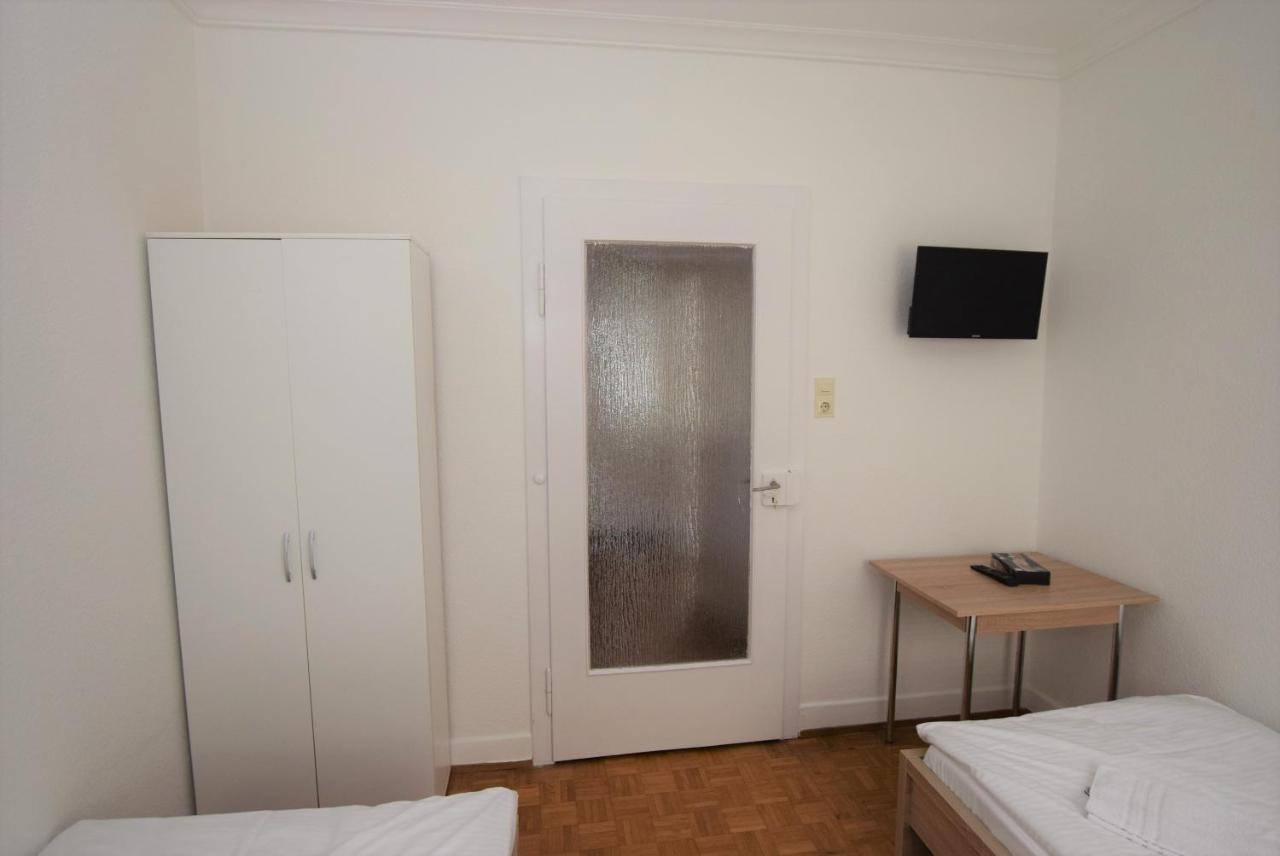 Nuertingen Zimmer Εξωτερικό φωτογραφία