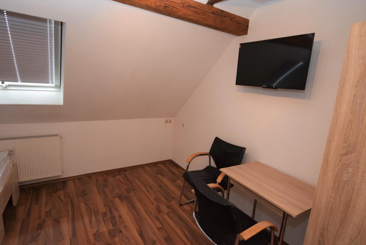 Nuertingen Zimmer Εξωτερικό φωτογραφία