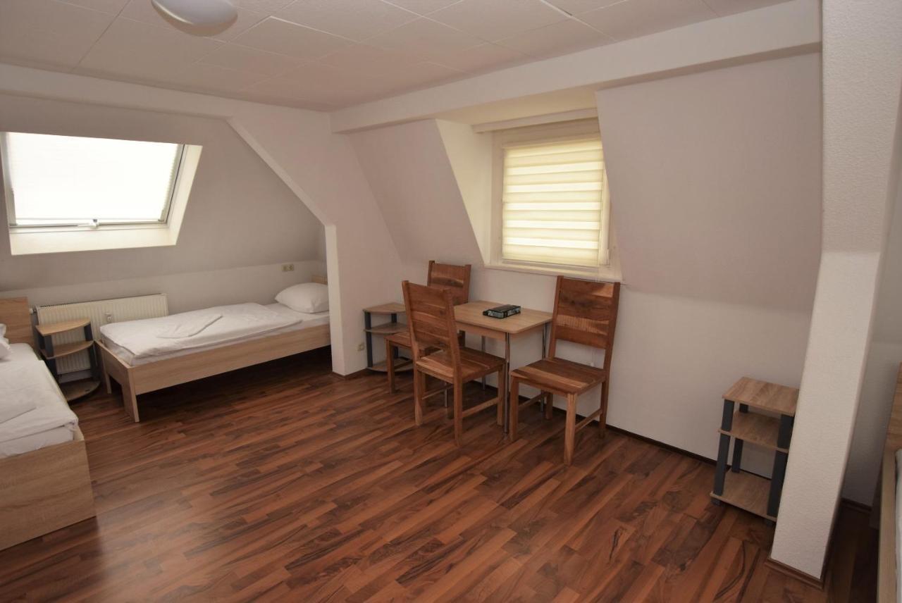 Nuertingen Zimmer Εξωτερικό φωτογραφία
