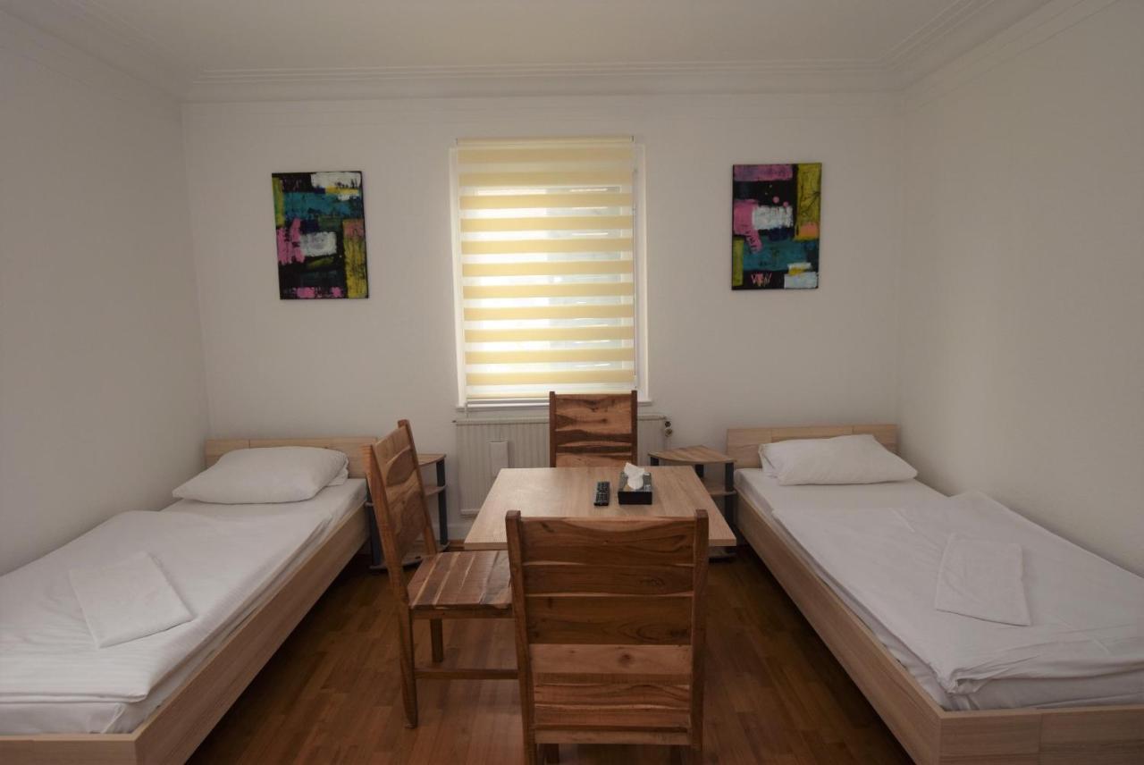 Nuertingen Zimmer Εξωτερικό φωτογραφία